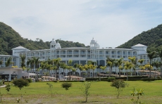 Riu Palace01